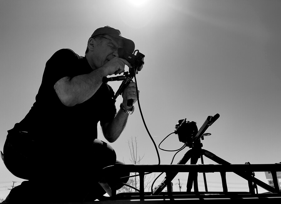 Behind the scenes The Chicago Connection