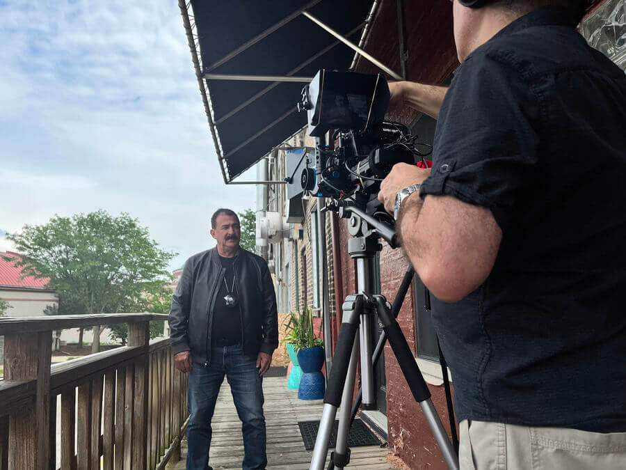 Behind the scenes The Chicago Connection